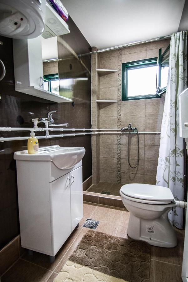 Vajat Tuk Villa Bajina Basta Exterior foto