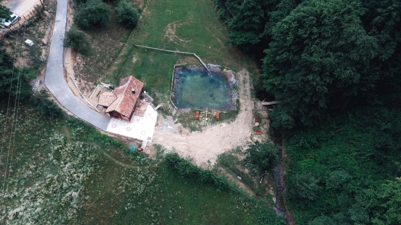 Vajat Tuk Villa Bajina Basta Exterior foto