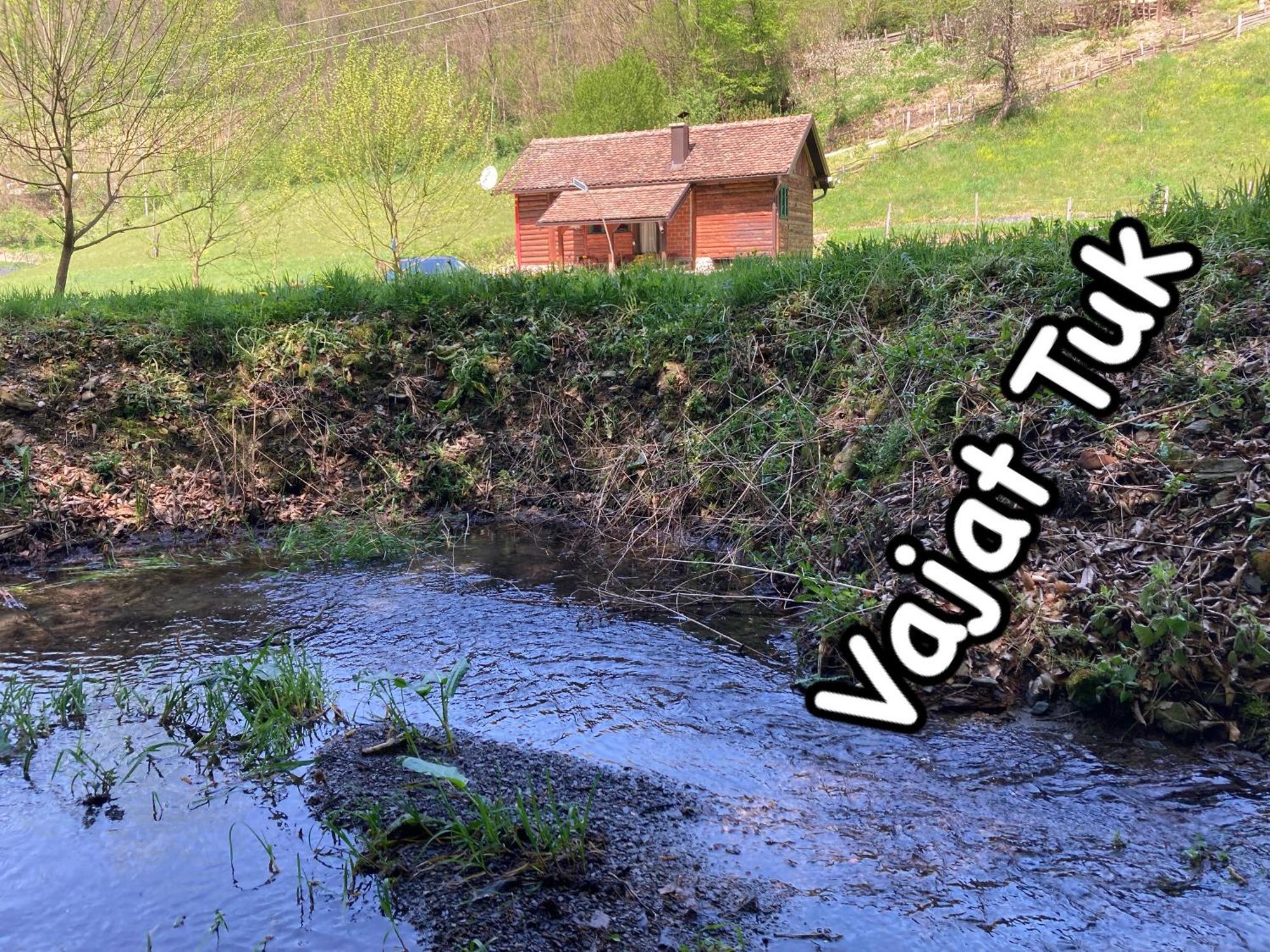 Vajat Tuk Villa Bajina Basta Exterior foto